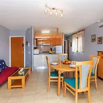 Apartment Del Lago By Interhome
