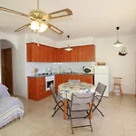 Girona II 1-4 Porta 8 - Apartamento Enfrente De La Playa Grifeu. - Es-228-63