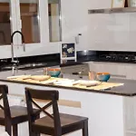 Narcis Monturiol - Apartamento Con Terraza Y Vistas A La Playa Del Port De Llanca. - Es-228-79