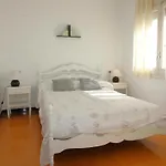 Castellar 46 2º - Apartamento En El Centro Del Port De Llanca - Es-228-30