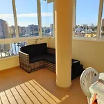 Apartamento Soleado Con Terraza, A/A Y Garaje En Roses, Cerca De Playa Y Parque Natural - Es-258-63