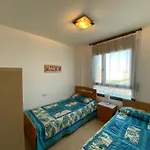Apartment Fenals Beach