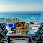 Villa Dami By Vintage Travel