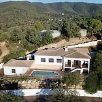 Villa Vista Bonita With Private Pool, 4 Bedrooms, 9 People