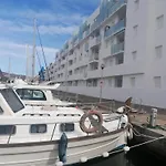 Apartamento Espacioso En Zona Tranquila Con Piscina Salada Abierta Todo El Ano Y Wifi Gratuito - Es-258-107