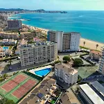 Apartamento Con Piscina Junto A La Playa