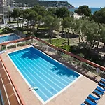 Apartamentos Salles Beach