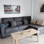 Apartamento En Roses Con Parking Y Piscina