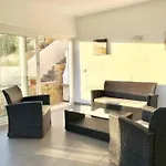 Amplio Apartamento Con Jardin En Almadrava