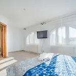 Sm21-Big House In The Beach