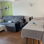 Goldhome - Casa Piscina Privada, Amarre - Casa 4