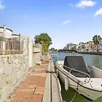 Welcs Casa 050 Emp Con Piscina Y Vistas Al Canal
