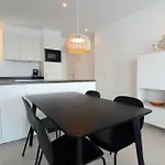 Front Mar - Apartamentos