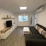 Apartamento En La Playa. Free Parking. Free Wifi