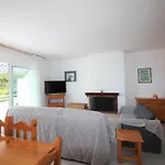 Amplio Y Luminoso Apartamento En Grifeu, Terraza, Jardin Y A 200M De La Playa - Es-228-155