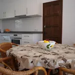 Casa A Solric Con Piscina Compartida, 3 Habitaciones, Cerca De L'Estartit Y Playas - Es-323-40