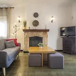 Casa L'Escala, 3 Dormitorios, 6 Personas - Es-325-31