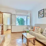 Casa L'Escala, 2 Dormitorios, 5 Personas - Es-325-35