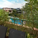 Apartamento Luminoso Con Jardin, Piscina Comunitaria Y Cerca De La Playa En Llanca. - Es-228-41