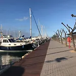 Agi El Moll De Roses
