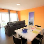Apartamento Reformado Con Vista Al Mar, 20M De La Playa, A.A., Garaje, En Centro De Roses - Es-258-12
