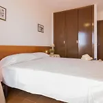 Apartamento En La Playa De Riells Con Terraza Grande, Parking Y Wifi - Es-325-2