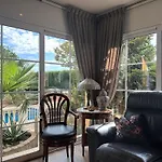 Casa Con Piscina, Jardin, Barbacoa, A.A. Y Wifi En Sant Pere Pescador - Es-89-74
