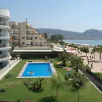 Marina Park A 1-3 - Apartamento En Roses En Primera Linea De Mar. Piscina, Aire Acondicionado Parking, Wifi. - Es-228-90