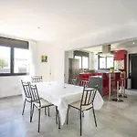 Casa Con Piscina, 5 Dormitorios, Cerca De La Playa Y Centro - Hisp-288-49