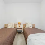 Casa Luminosa Con Amplia Terraza En Roses, Cerca De La Playa Y Bien Equipada - Hisp-288-42