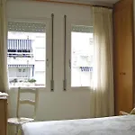 Cozy Apartment In Tossa De Mar With Kitchen