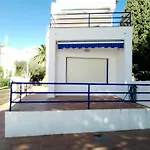 Cap Ras 1 - Apartamento En Primera Linea De Mar, Frente A Una Cala De Llanca. - Es-228-177