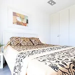 Casa Moderna Con Piscina, Wi-Fi, Aa, Barbacoa Y Parking En Sant Pere Pescador - Es-89-73