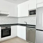 Moderno Apartamento Con Gran Terraza