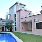 Casa Rosa Del Mar
