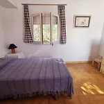 Casa Espaciosa De 10 Pers. Con Terraza, Cerca De La Playa Y Area De Entretenimiento En Llanca - Es-89-138