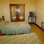 Hostal Adarnius