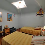 Casa De Piedra Del Siglo XVII Restaurada Con Encanto, Para 8 Personas, En Castello D'Empuries - Es-228-96