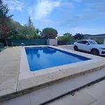 Casa Con Piscina Privada Y Vistas Fantasticas!