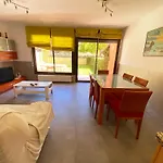 Casa L'Escala, Piscina Comuntaria I Jardi Privat