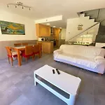 Casa L'Escala, Piscina Comuntaria I Jardi Privat