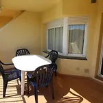 Apartamento Con Terraza A 150 M De La Playa De Grifeu, Ideal Para 4 Personas - Es-228-50