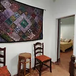 Casa De Piedra Del Siglo XVII Restaurada Con Encanto, Para 8 Personas, En Castello D'Empuries - Es-228-96