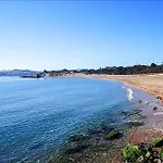 70S Beach Villa With Garden At 400M From The Beach