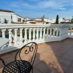 Jolie Maison Avec Sa Piscine Privee Wifi