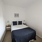 Apartamento En Roses Vistas Al Canal