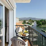 Lovely Mediterranean Penthouse In Costa Brava