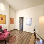 Sleep & Stay Luxury Top Floor Apt With Terrace