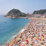 3 Bedroom Gorgeous Apartment In Tossa De Mar