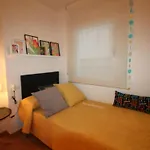 Apartamento Acogedor Con Gran Patio-Jardin, A 300M De La Playa De La Farella, Llanca. - Es-228-190